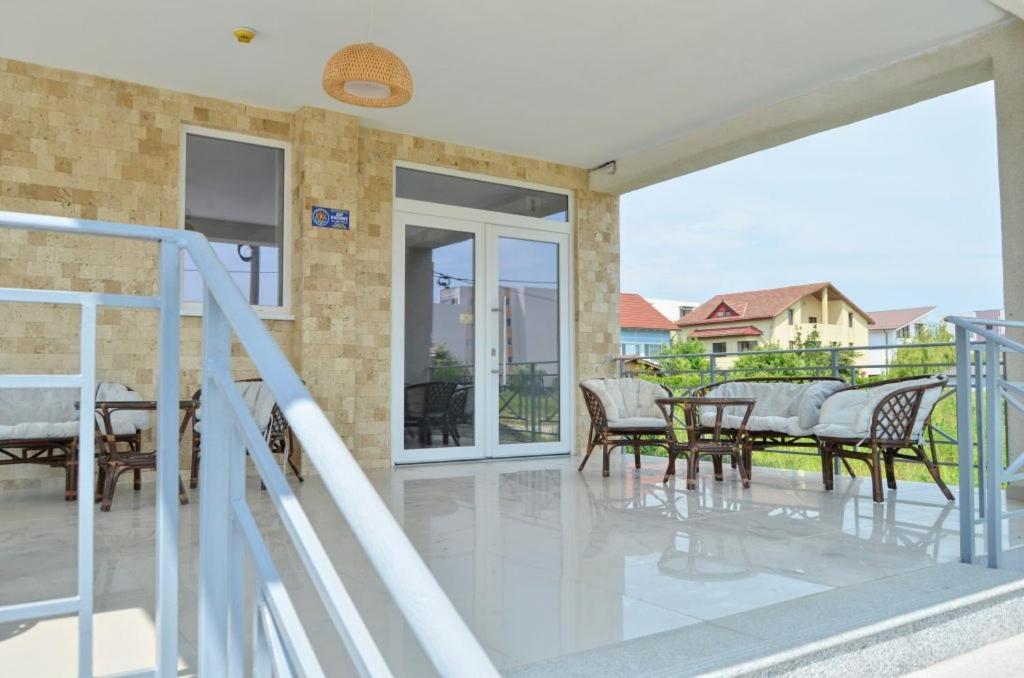 Hotel Mamaia Nord Нэводари Экстерьер фото
